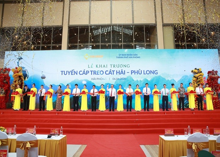 Sun Group khai truong tuyen cap co tru cap treo cao nhat the gioi