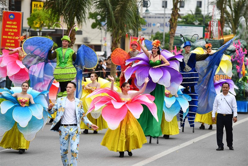 Thanh Hoa to chuc carnival duong pho don mua du lich bien 2020-Hinh-8