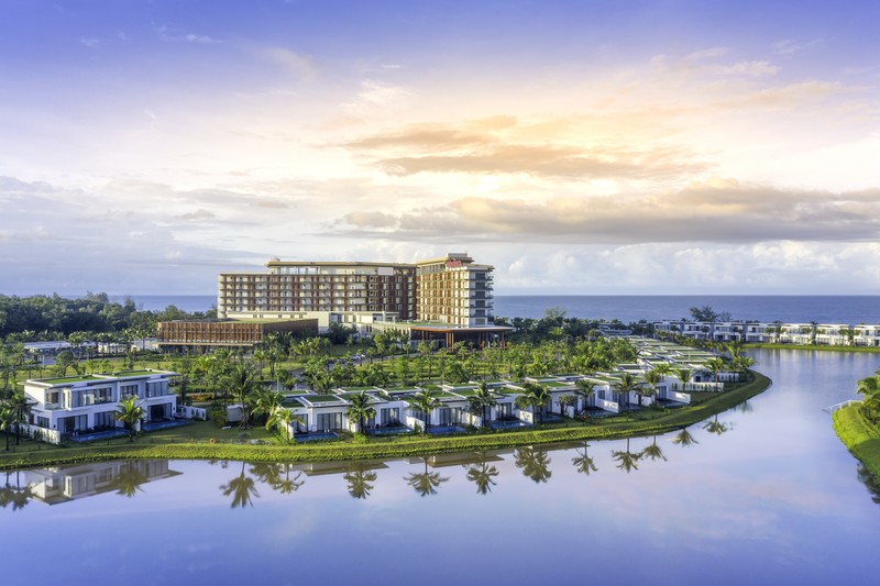 Movenpick Resort Waverly Phu Quoc duoc vinh danh “Khu nghi duong sang trong” 2020