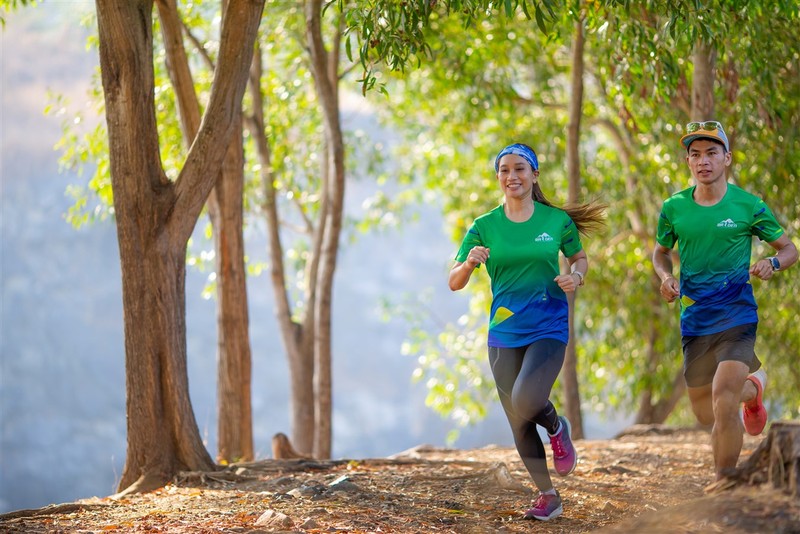 Giai chay marathon dau tien to chuc tai Tay Ninh tren cung duong quanh Nui Ba Den-Hinh-2