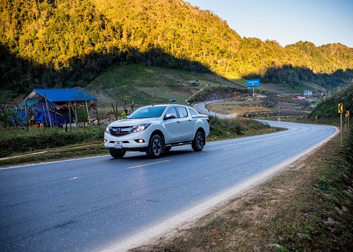 Mazda BT-50: Mau ban tai thuc dung va ben bi cho nguoi dung-Hinh-2