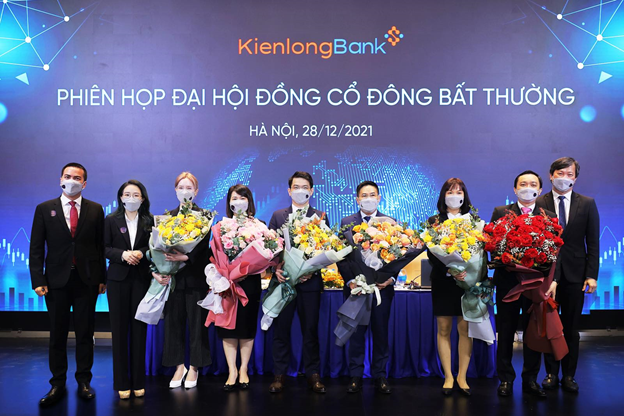 KienlongBank to chuc DHDCD bat thuong, chuan bi niem yet co phieu len san chung khoan-Hinh-3