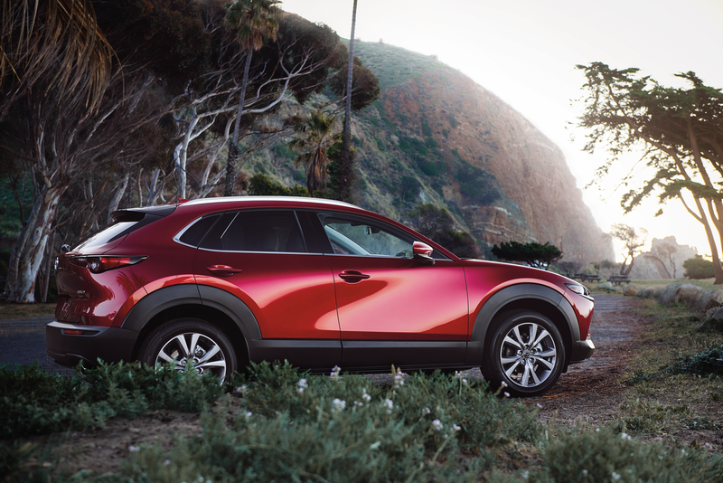 Mazda CX-3 va CX-30: Bo doi SUV them hap dan voi uu dai 50% phi truoc ba-Hinh-5