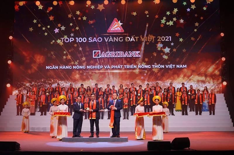 Agribank vinh du dat giai thuong Sao Vang dat Viet nam 2021