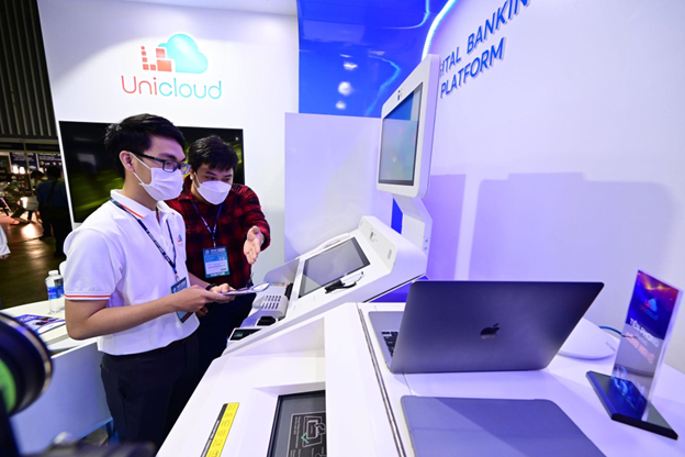 Dau an cua Unicloud Group tai trien lam Smart City Asia 2022-Hinh-9