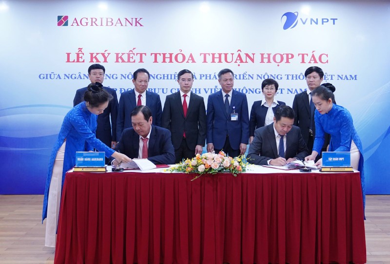 Tap doan VNPT va Agribank ky ket Thoa thuan hop tac toan dien