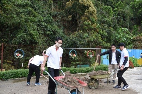 Doanh nghiep dat Sao Vang Dat Viet voi hanh trinh “TNS cung em den truong”-Hinh-2