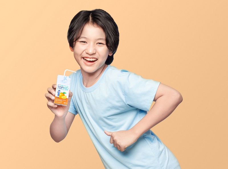 TH true JUICE milk TOPKID: Nguon nang luong hoan toan tu thien nhien voi vi ngon that dinh-Hinh-2