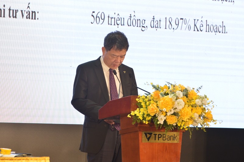 Dai hoi co dong TPBank: Dat ke hoach kinh doanh muc tieu 8.700 ty trong nam 2023, tang truong an toan, ben vung-Hinh-3