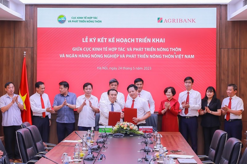 Agribank va Bo Nong nghiep va Phat trien nong thon ky ket thoa thuan hop tac-Hinh-4