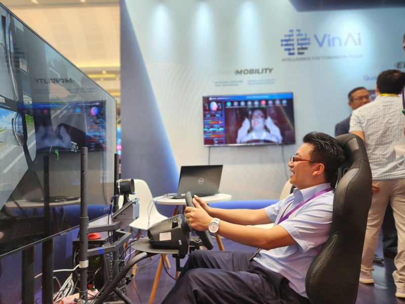 VinAI mang den trai nghiem AI dot pha tai Trien lam Quoc te Vietnam Industry 4.0 Summit 2023-Hinh-2