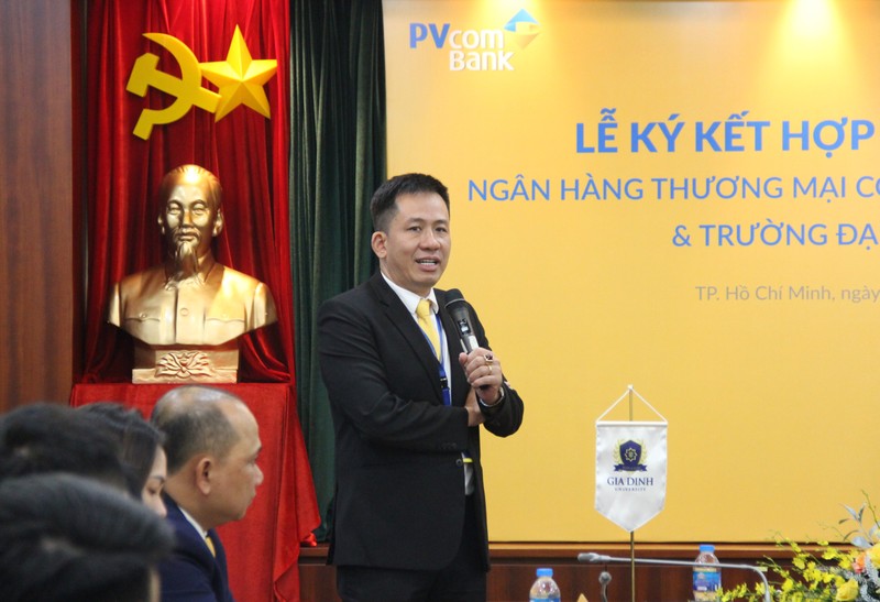 PVcomBank hop tac toan dien voi Truong Dai hoc Gia Dinh huong toi phat trien ben vung-Hinh-3