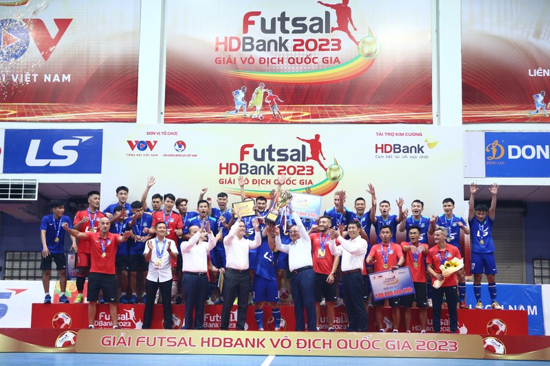 Thay doi “lich su” giai Futsal VDQG, Giai Futsal HDBank 2023 khep lai thanh cong ruc ro