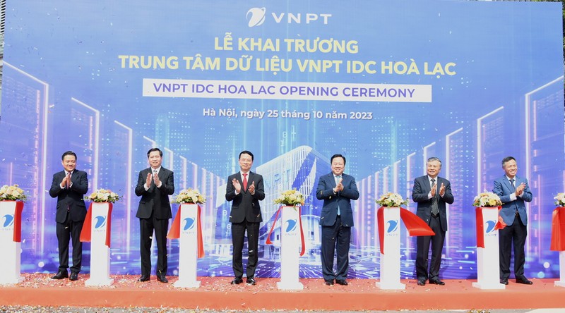 Khai truong Trung tam du lieu VNPT IDC Hoa Lac: Lon nhat, hien dai nhat Viet Nam