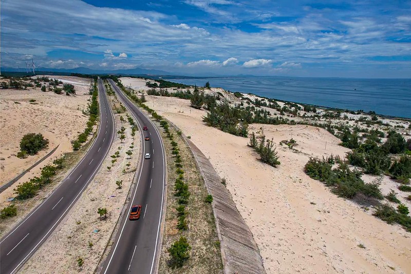 Xuyen Viet gan 4.000 km, chu xe dien danh gia chi phi nhien lieu “qua re”-Hinh-11