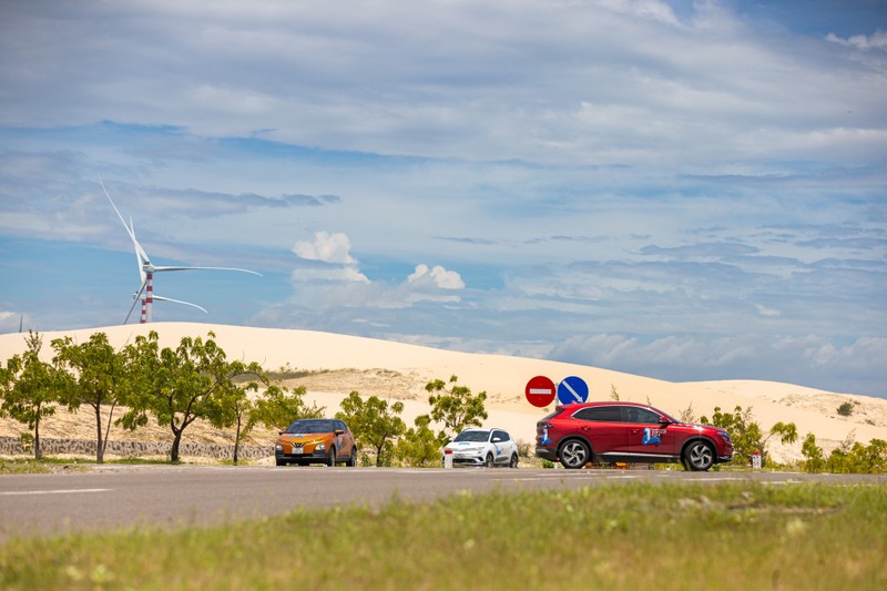 Xuyen Viet gan 4.000 km, chu xe dien danh gia chi phi nhien lieu “qua re”-Hinh-4