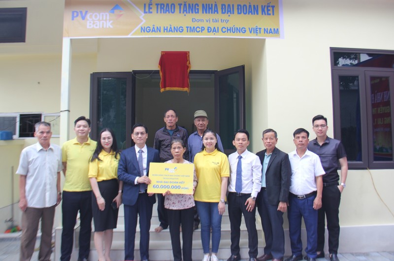 PVcomBank ho tro xay dung nha “Dai doan ket” tai thanh pho Hai Phong