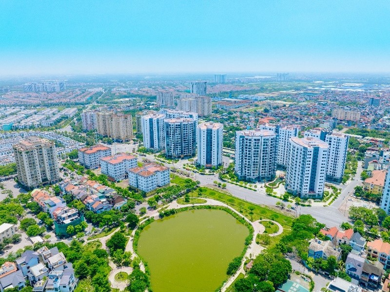 Su dich chuyen “tam diem” bat dong san Ha Noi tu Tay sang Dong: Hua hen tiem nang tang gia lon