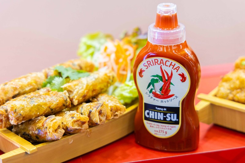 Tuong ot Chinsu Sriracha vua ra mat da “day song” o Nhat Ban-Hinh-5