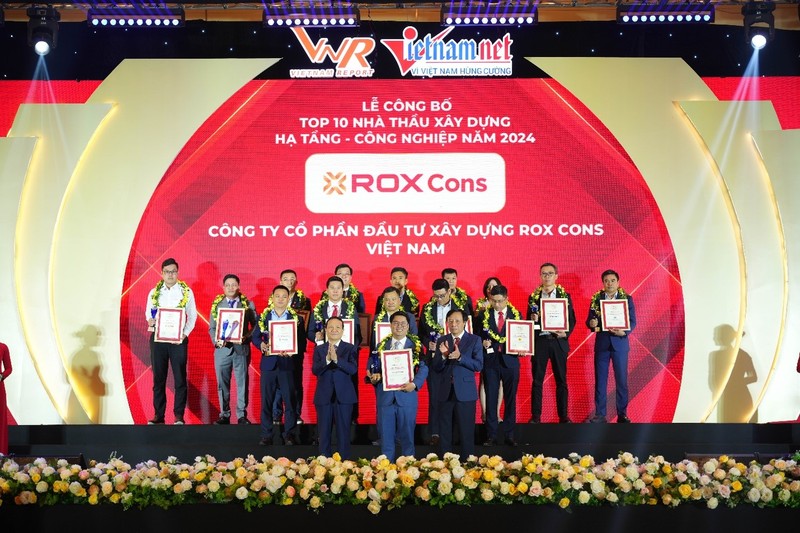 ROX Cons duoc vinh danh tai hai bang xep hang cua Vietnam Report