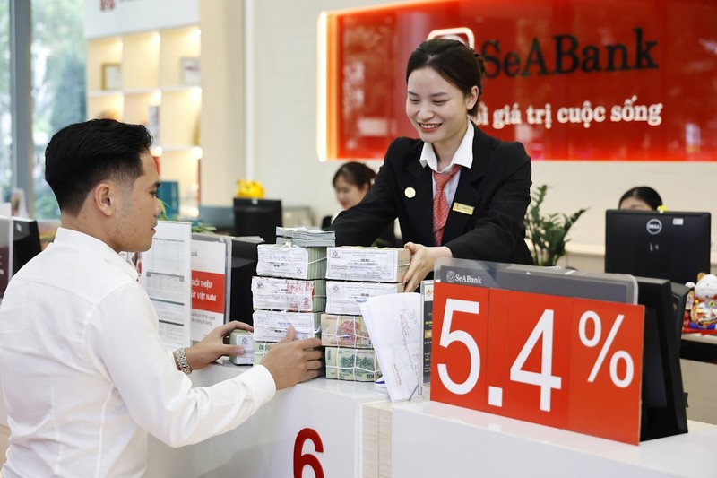 SeABank lan thu 5 duoc vinh danh trong Top 500 doanh nghiep tang truong nhanh nhat Viet Nam-Hinh-2