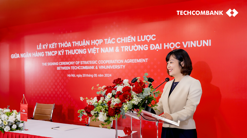 TECHCOMBANK cung VINUNIVERSITY cong bo Chuong trinh quan ly tai chinh cho the he tre