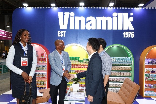 View - 	Đưa sản phẩm sữa Việt Nam vào chuỗi sản xuất cung ứng toàn cầu