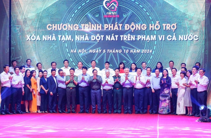 Agribank ung ho 100 ty dong chuong trinh xoa nha tam, nha dot nat tren ca nuoc-Hinh-3