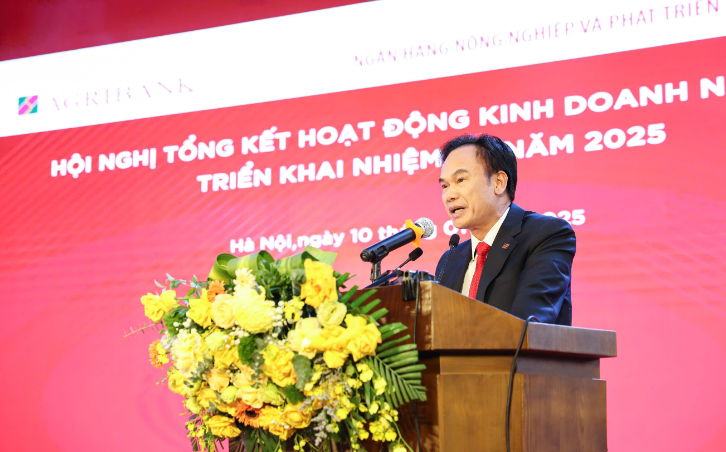 Agribank to chuc Hoi nghi tong ket hoat dong nam 2024, trien khai nhiem vu nam 2025-Hinh-2