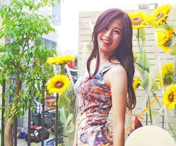 Hot girl chuyen gioi Thai Lan bat ngo noi tieng nam 2014-Hinh-10