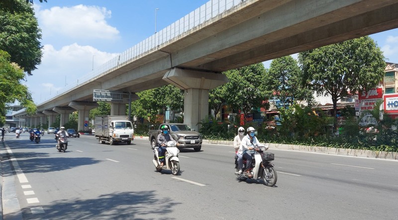 Thoi tiet ngay 10/8: Nang nong gay gat, co noi tren 39 do