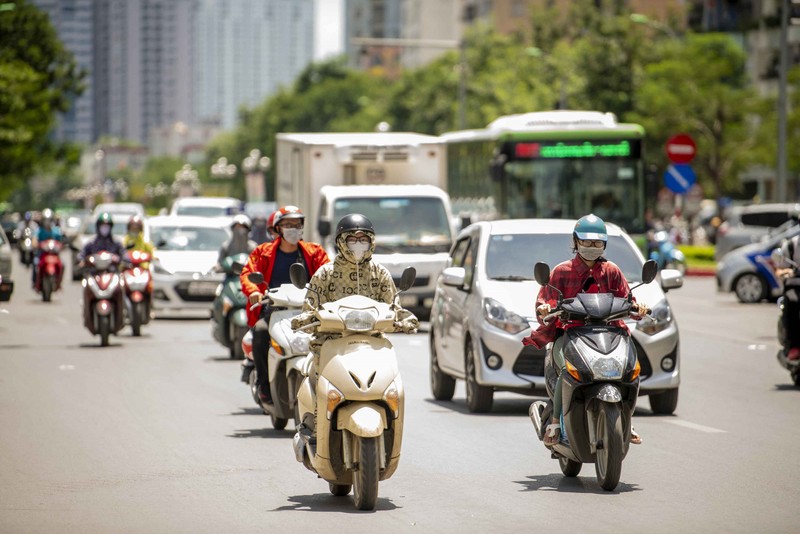 Thoi tiet ngay 29/8, Ha Noi co noi nang nong gay gat