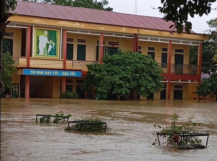 Yen Bai tiep tuc cho hoc sinh, sinh vien nghi den het thu Bay