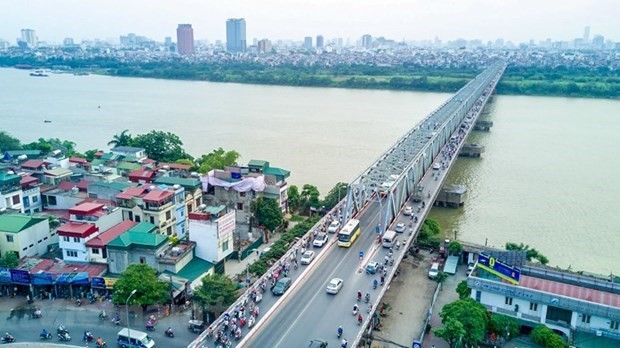 Ha Noi: Qua tai luu luong phuong tien tren cac cau qua song Hong