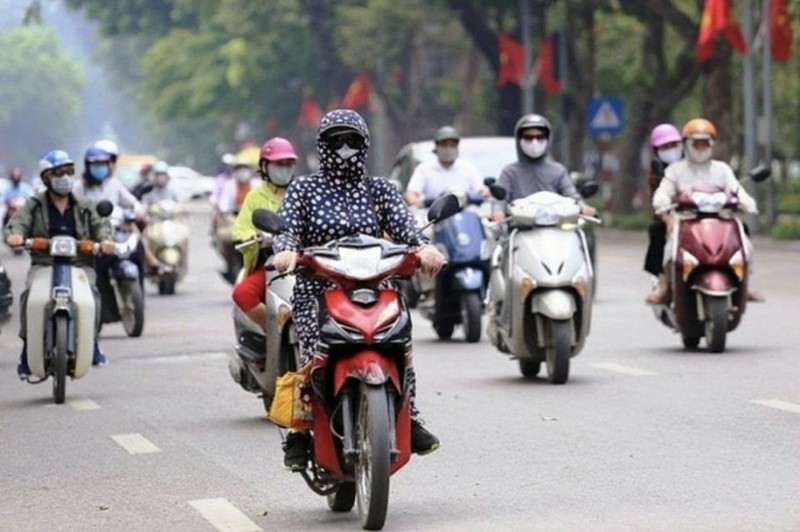 Thoi tiet ngay 25/10: Bac Bo nang rao, Nam Bo co mua rao