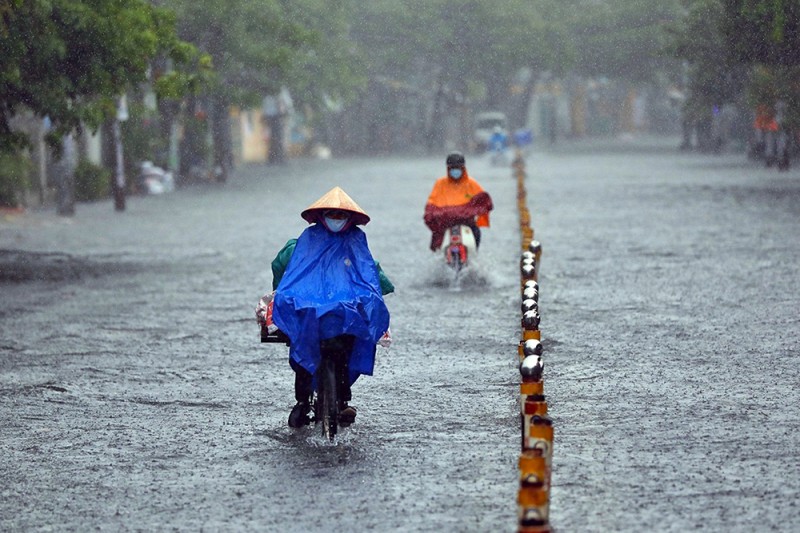 Thoi tiet ngay 29/10: Mien Trung va Nam Bo nhieu noi co mua to