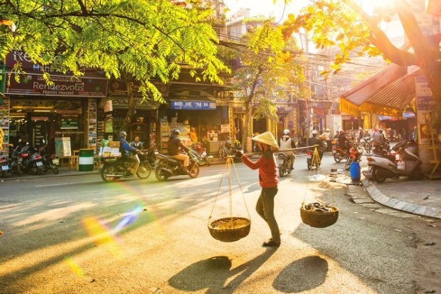 Thoi tiet ngay 15/11: Bac Bo nang, Tay Nguyen va Nam Bo co mua