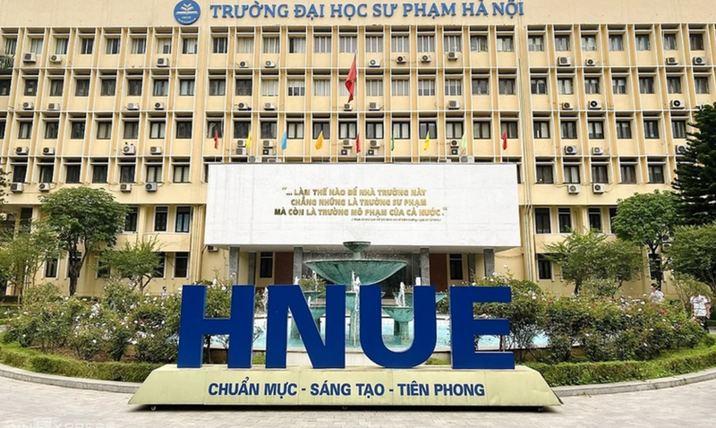 Truong DH Su pham Ha Noi cong bo de thi tham khao SPT 2025