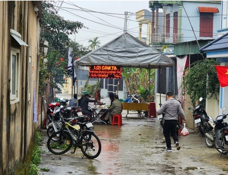 Nguoi phu nu tu vong sau khi uong thuoc nam khong ro nguon goc