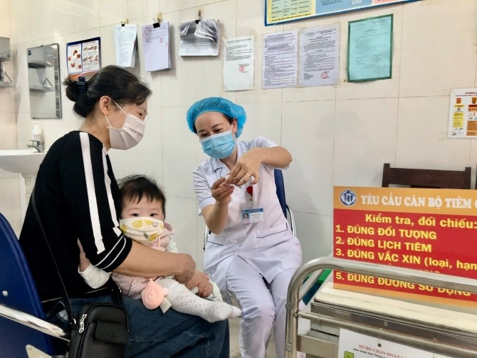 Hà Nội có 313 ca mắc tay chân miệng trong tuần qua - Hình 2 Ha Noi co 313 ca mac tay chan mieng trong tuan qua-Hinh-2