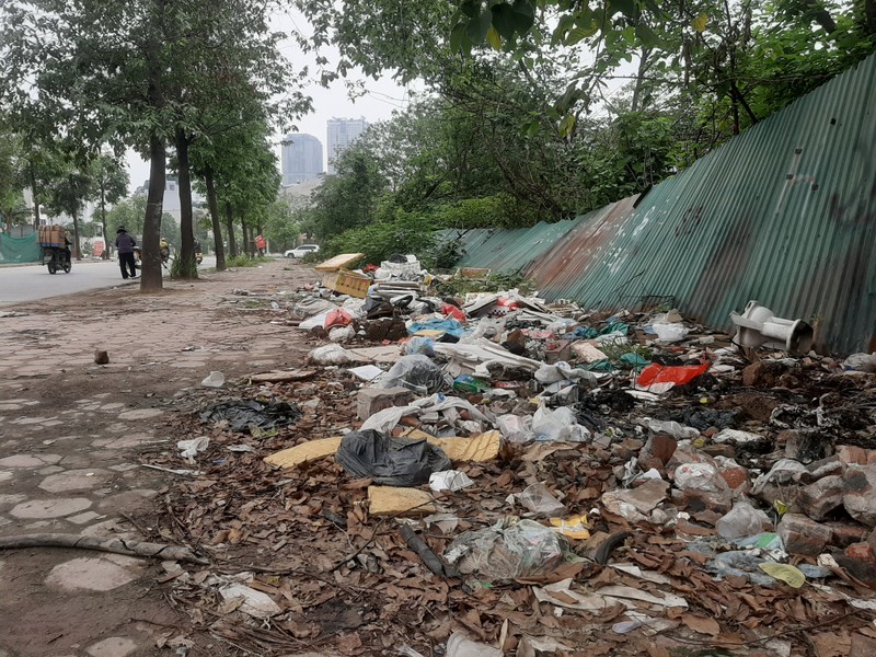 Ha Noi: Canh nhech nhac tai nhieu tuyen pho o quan Ha Dong-Hinh-2