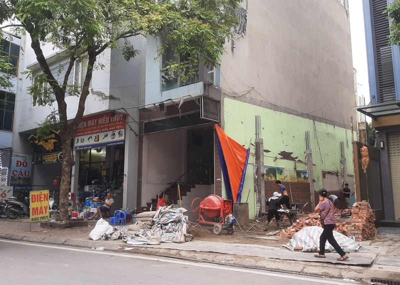 Ha Noi: Canh nhech nhac tai nhieu tuyen pho o quan Ha Dong-Hinh-9