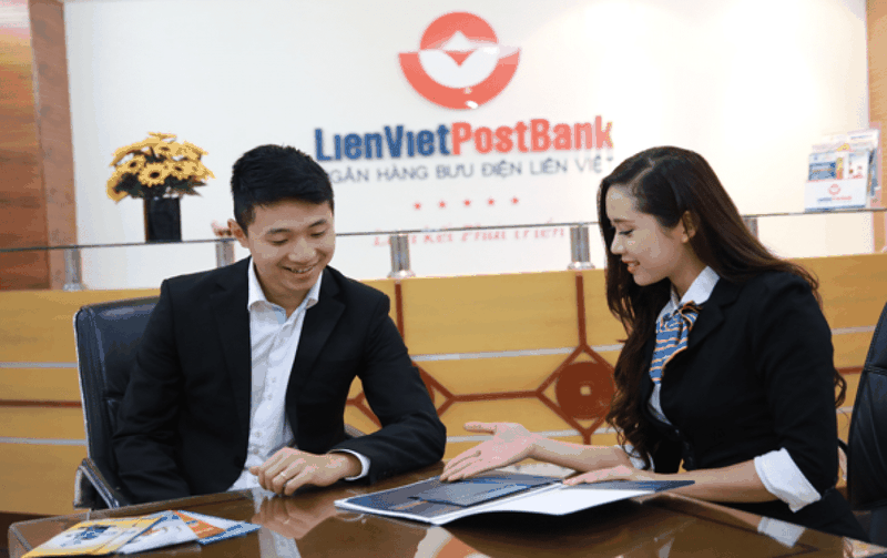 Trich lap du phong, no xau LienVietPostBank tang vot