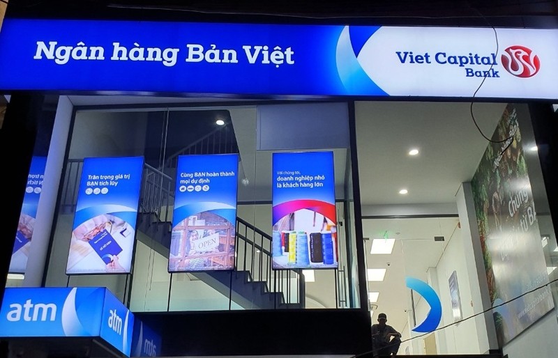 Viet Capital Bank: Tien gui khach hang tang truong am, no xau tang