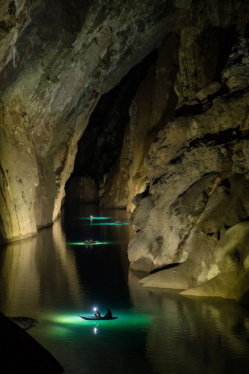 Hang Son Doong lot top diem den “sieu thuc nhu ngoai hanh tinh“-Hinh-6