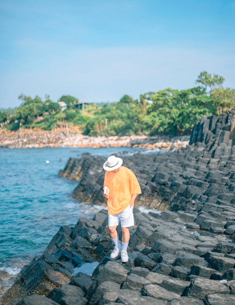 Loat diem den o Phu Yen khien tin do du lich “chay may anh”-Hinh-3