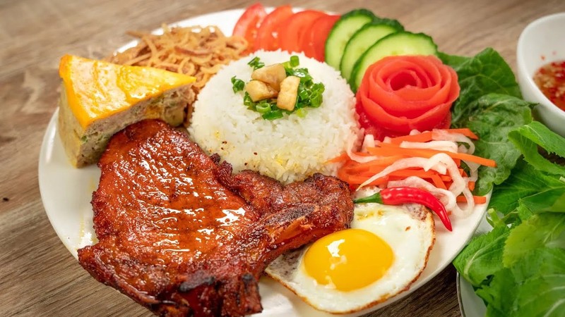 Foodtour TP.HCM dip nay nen “thuong” mon gi?-Hinh-4