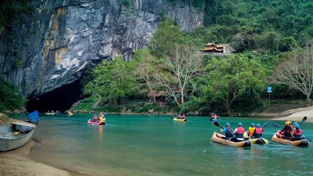 Check-in 4 diem du lich Quang Binh hut hon gioi tre-Hinh-5