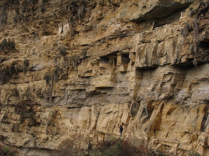 Peru: Bi an quan tai hinh nhan tren vach da dung dung-Hinh-3