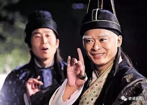 3 thai giam gia Trung Hoa khien vua lao dao, hoang hau bat chinh-Hinh-6
